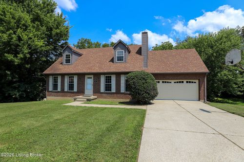 411 College View Dr, Elizabethtown, KY, 42701-3047 | Card Image