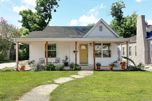 1830 W Magnolia Ave, San Antonio, TX, 78201-4950 | Card Image