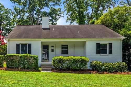1415 Seminole Dr, Greensboro, NC, 27408-8621 | Card Image