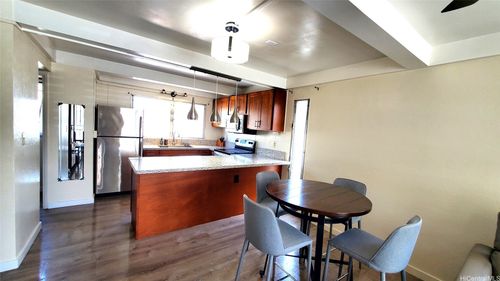 apt-6-837 Ala Lilikoi St, Honolulu, HI, 96818-2430 | Card Image