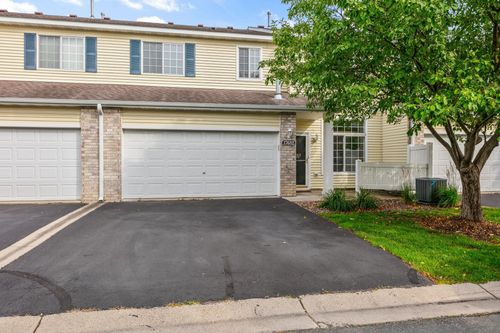 17682 96th Ave N, Maple Grove, MN, 55311-1288 | Card Image