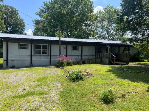 42 Sills Ln, Benton, KY, 42025-7435 | Card Image