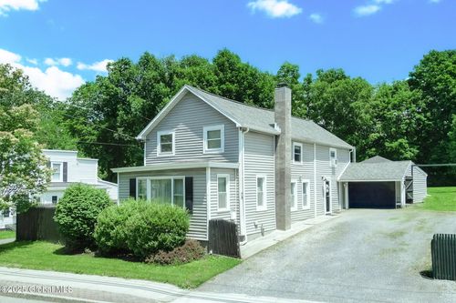 79 High St, Hoosick Falls, NY, 12090-1120 | Card Image