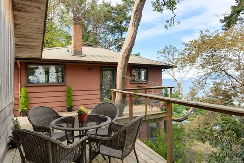 618 Lands End Rd, North Saanich, BC, V8L5K9 | Card Image