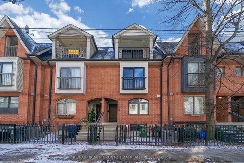 5 Wascana Ave, Toronto, ON, M5A1V6 | Card Image