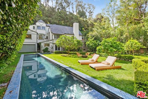 20 Latimer Rd, Santa Monica, CA, 90402-1012 | Card Image