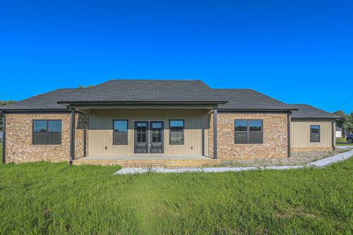 111 Ayly Estates Dr, Mayfield, KY, 42066-3736 | Card Image