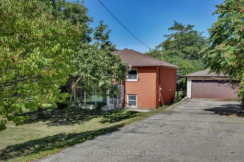 425 Riverside Dr, London, ON, N6H2R8 | Card Image