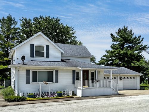 801 Saint Charles St, Beaverville, IL, 60912-2213 | Card Image