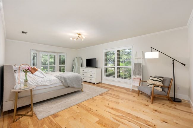 6317 Gato Path, House other with 3 bedrooms, 3 bathrooms and 5 parking in Austin TX | Image 6