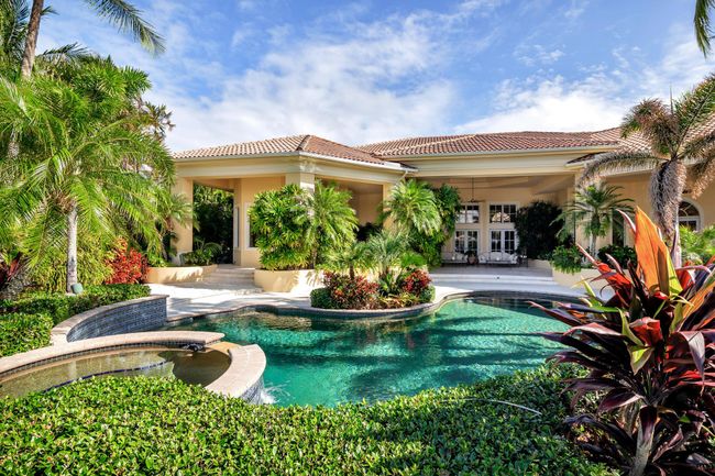 19223 Riverside Dr, House other with 5 bedrooms, 6 bathrooms and null parking in Tequesta FL | Image 51