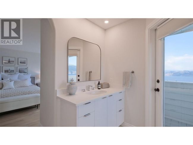 118 Sumac Ridge Dr, House other with 4 bedrooms, 3 bathrooms and 6 parking in Summerland BC | Image 29