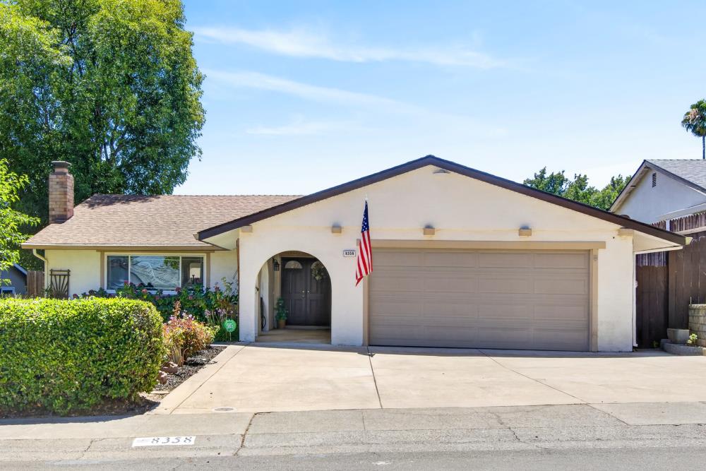 Residential in Orangevale