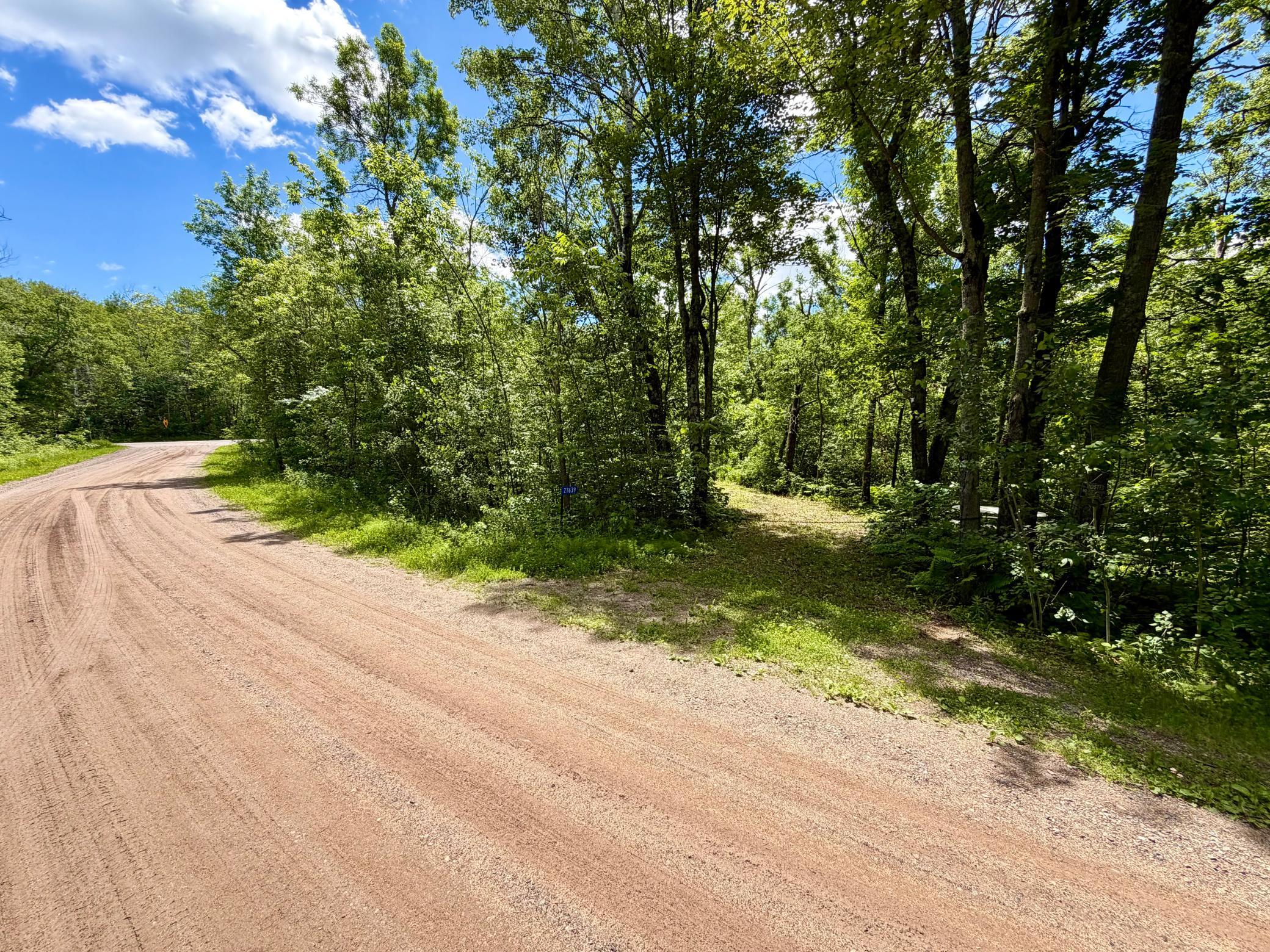 Land in Garrison