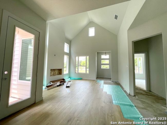 9409 Chat Side, House other with 3 bedrooms, 3 bathrooms and null parking in Schertz TX | Image 4