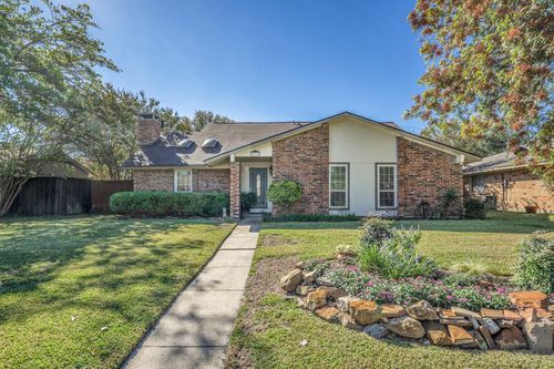 2116 Oak Brook Dr, Richardson, TX, 75081-2650 | Card Image