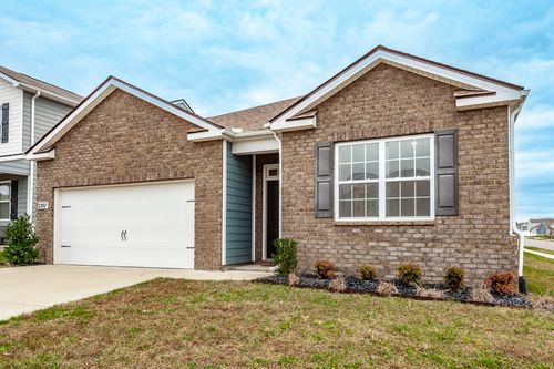 2207 Knox Ln, White House, TN, 37188-1538 | Card Image