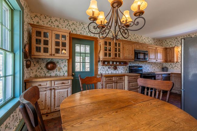 673 Route 121 E, House other with 5 bedrooms, 3 bathrooms and null parking in Grafton VT | Image 16