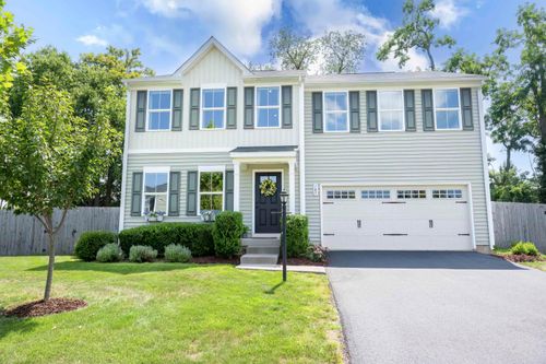145 Crosskeys Way, WAYNESBORO, VA, 22980-8900 | Card Image