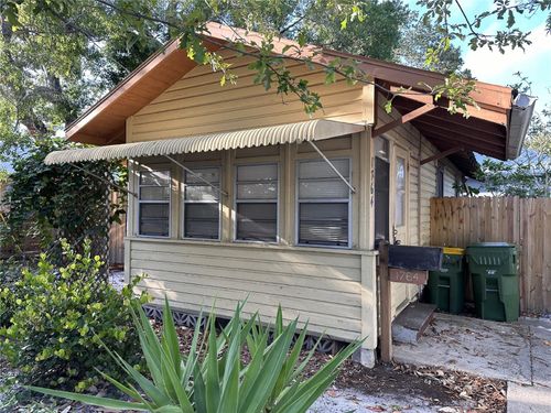 1764 Laurel St, Sarasota, FL, 34236-6848 | Card Image