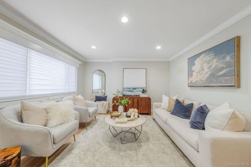 apt-6a-10 Smithtown Blvd, Smithtown, NY, 11787-5120 | Card Image