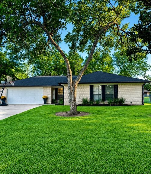 1457 Camellia Dr, Sweeny, TX, 77480-1005 | Card Image