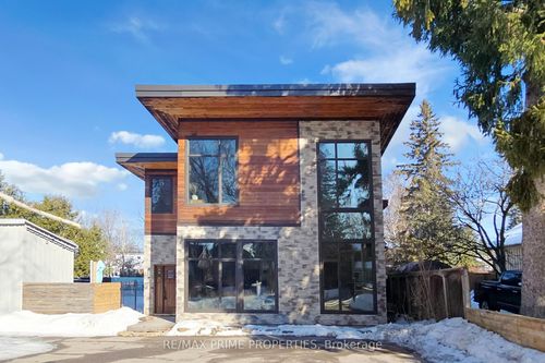 227 Second St, Stouffville, ON, L4A1B9 | Card Image