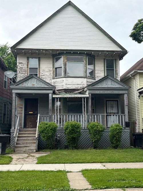 3998 Field Street, Detroit, MI, 48214 | Card Image