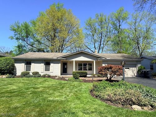 3887 Greenmont Dr Se, Warren, OH, 44484-2609 | Card Image