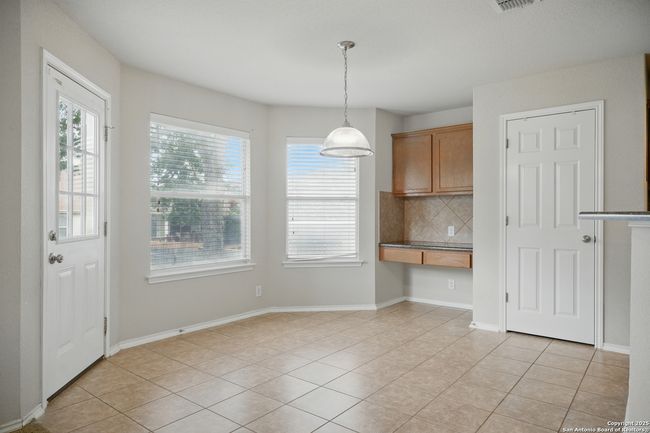 9606 Mediator Run, House other with 4 bedrooms, 4 bathrooms and null parking in Converse TX | Image 9