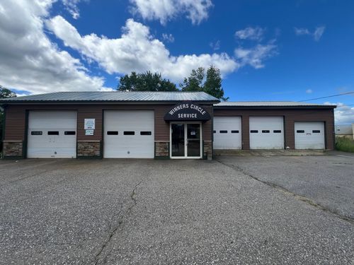 shop-472 W Main St, Tilton, NH, 03276-5020 | Card Image