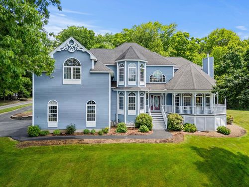 3 Rainbow Dr, Nashua, NH, 03062-2398 | Card Image