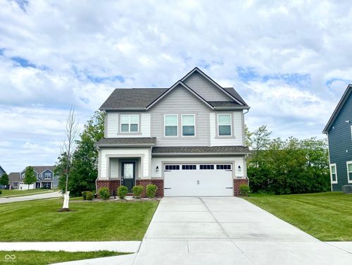 6200 Redwood Drive, McCordsville, IN, 46055 | Card Image