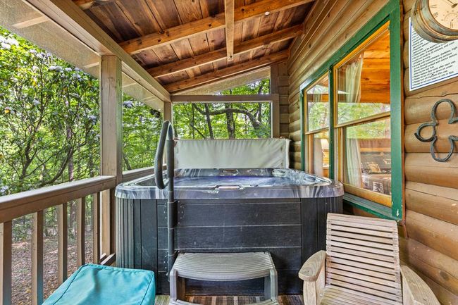 726 Cherry Log St, Home with 2 bedrooms, 1 bathrooms and null parking in Cherry Log GA | Image 6