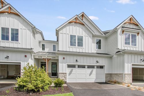 104 Sterling Dr, Mundelein, IL, 60060 | Card Image