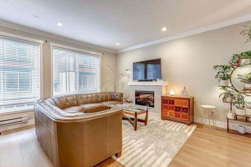 3-6378 142 St, Surrey, BC, V3X1B8 | Card Image