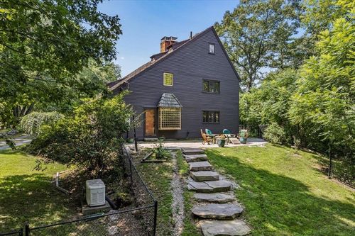 14 Walnut Hill Rd, Amherst, NH, 03031-1712 | Card Image
