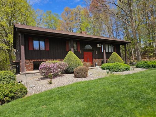 38 Meadowlark Cir, Ludlow, MA, 01056-1445 | Card Image