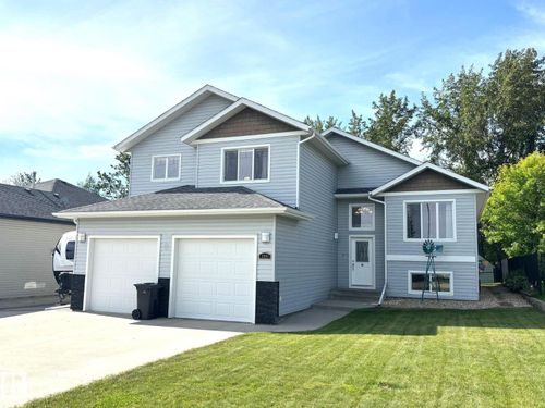 3901 44a Ave, Drayton Valley, AB, T7A1V9 | Card Image