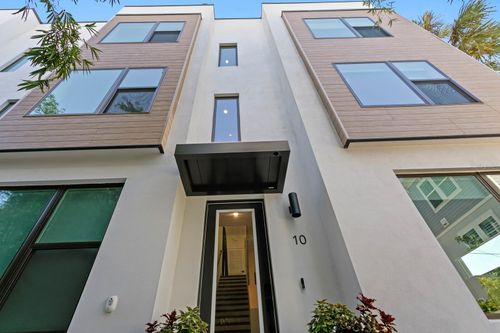 10-2506 W Cleveland Street, TAMPA, FL, 33609 | Card Image