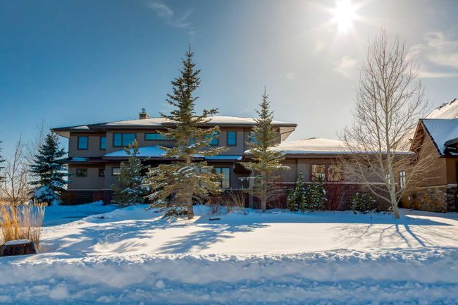 131 Leighton Lane, Home with 5 bedrooms, 4 bathrooms and 6 parking in Rural Rocky View County AB | Image 11