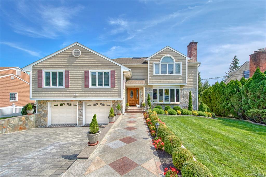 Priscilla Ln, Port Chester, NY 10573