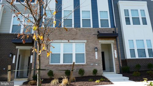 2329 Stephanie Tessa Ln, WOODBRIDGE, VA, 22191-5966 | Card Image