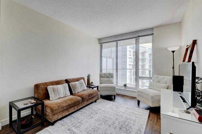 901 - 3830 Brentwood Rd Nw, Condo with 2 bedrooms, 1 bathrooms and 1 parking in Calgary AB | Image 7