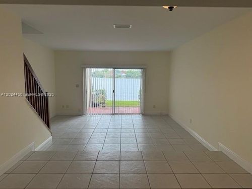 2856 Cambridge Ln, Hollywood, FL, 33026-3742 | Card Image