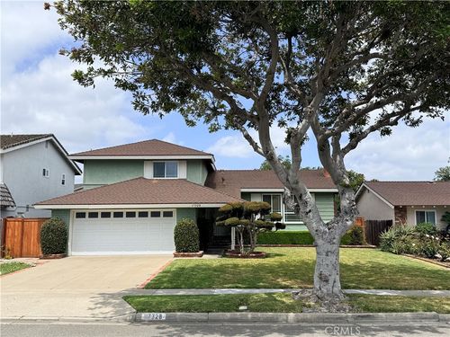 17328 Buttonwood Street, Fountain Valley, CA, 92708 | Card Image