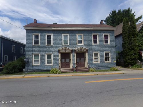 81-7981 E Main St, Johnstown, NY, 12095-2628 | Card Image