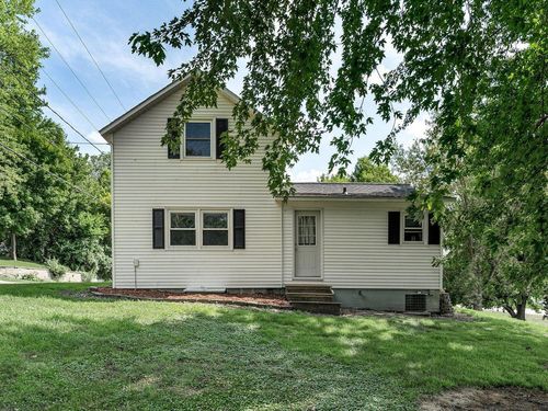 828 Clinton St E, Waterville, MN, 56096-1510 | Card Image