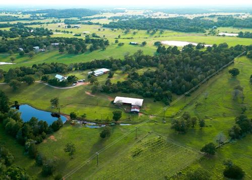 1163 Private Road 6002, Giddings, TX, 78942-4643 | Card Image