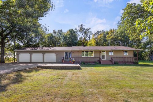 16869 220th St, Hutchinson, MN, 55350-5424 | Card Image